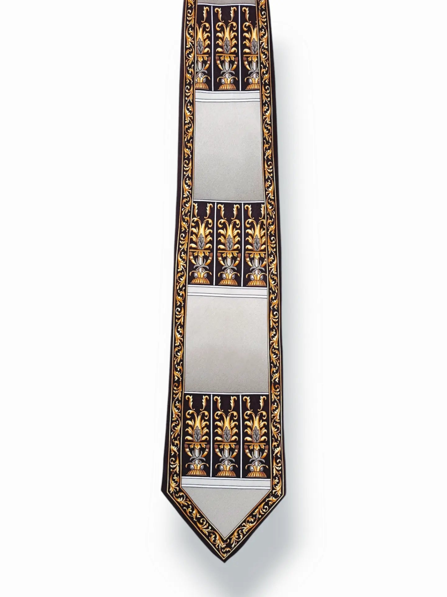 Versailles - Tie