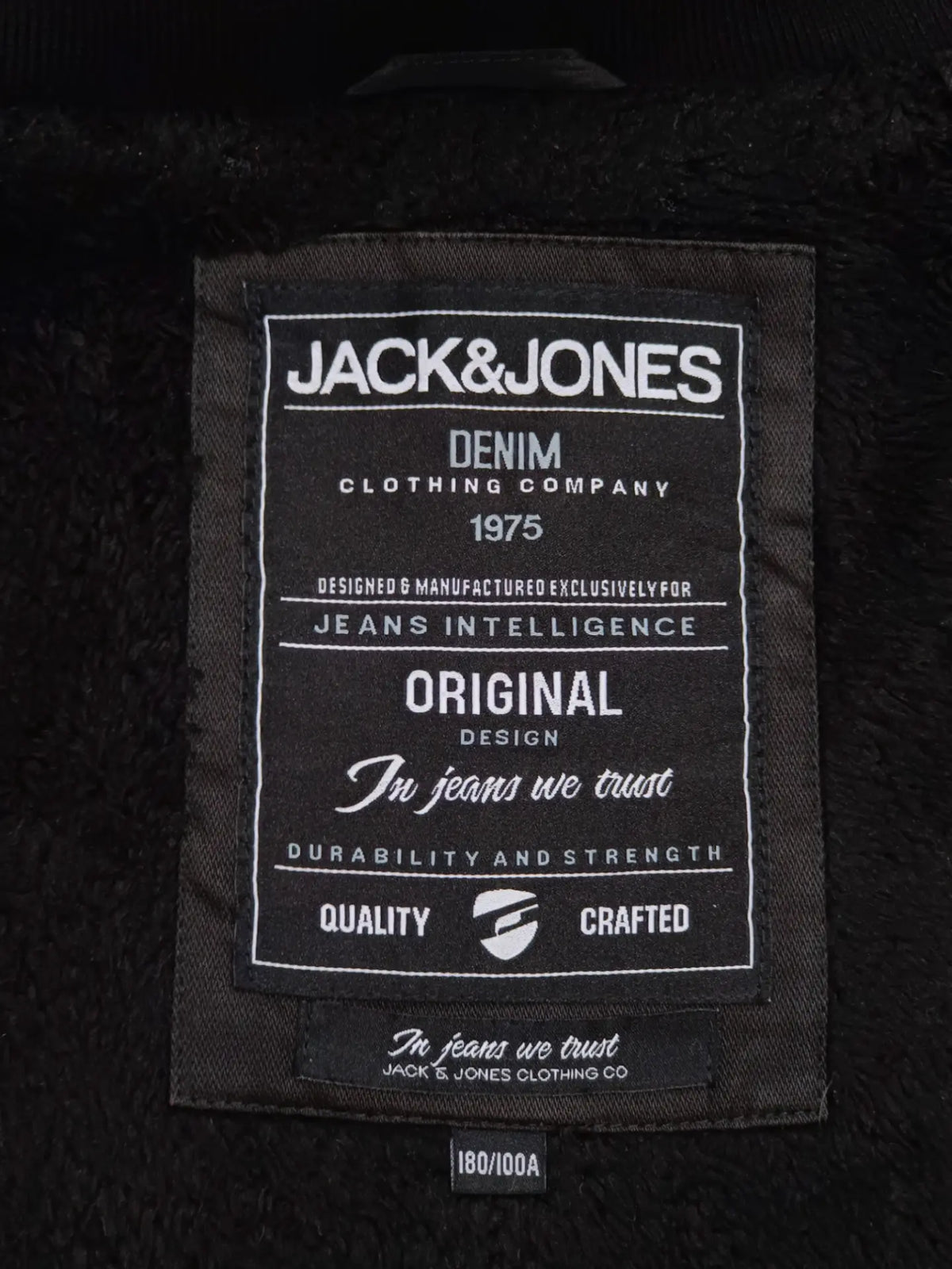 Jack & Jones - [L]