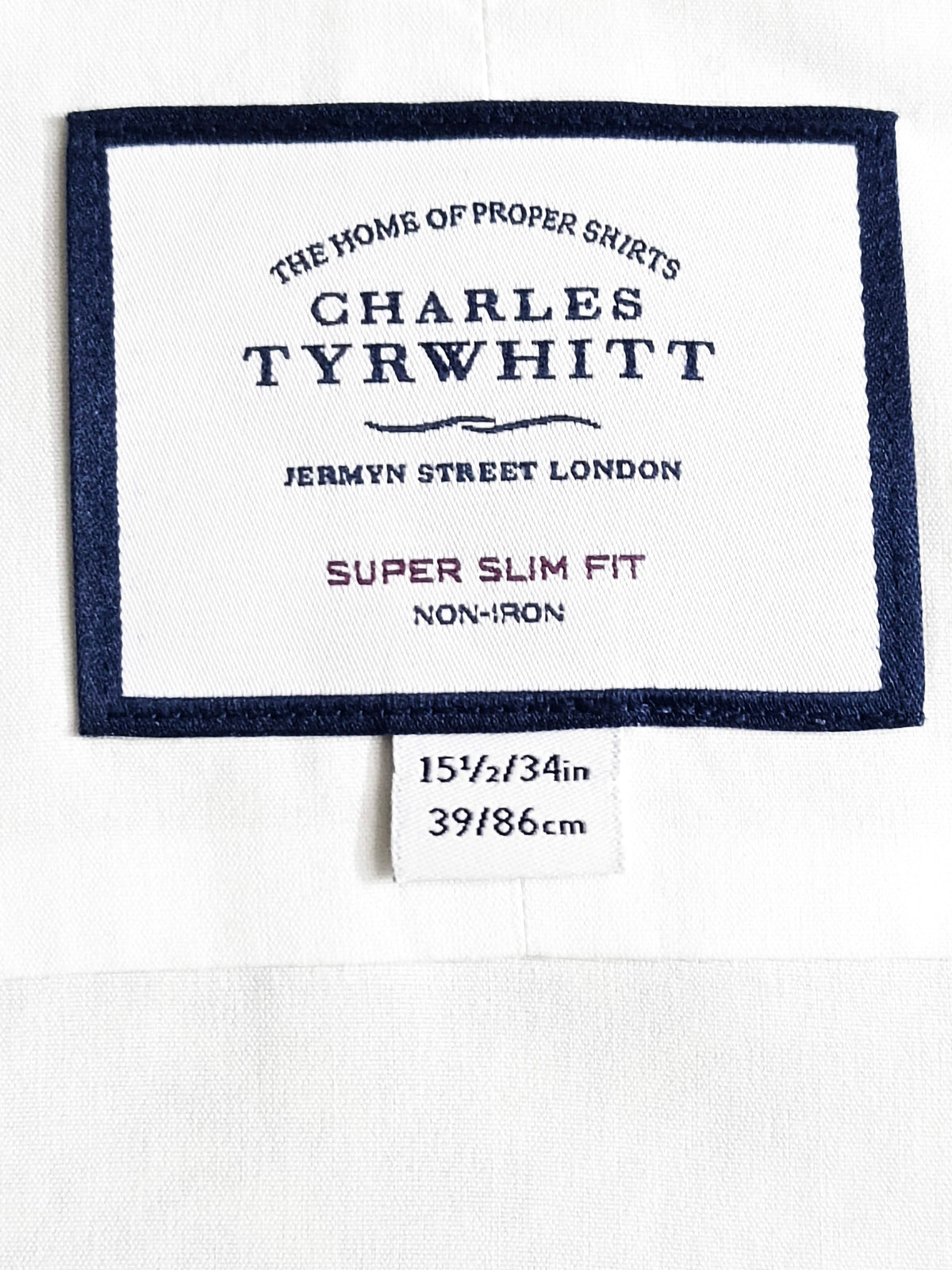 Charles Tyrwhitt - [15.5]