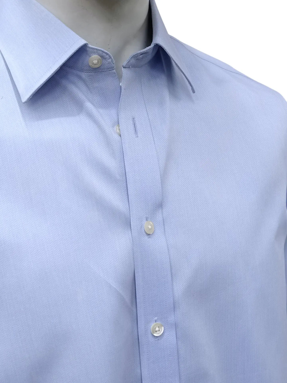 Charles Tyrwhitt - [16.5]
