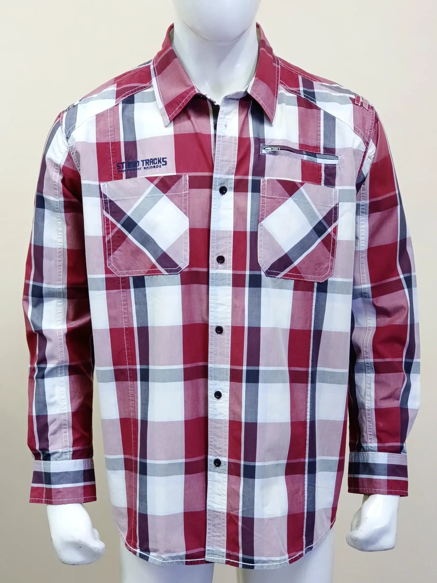 Unlocked - [4XL]