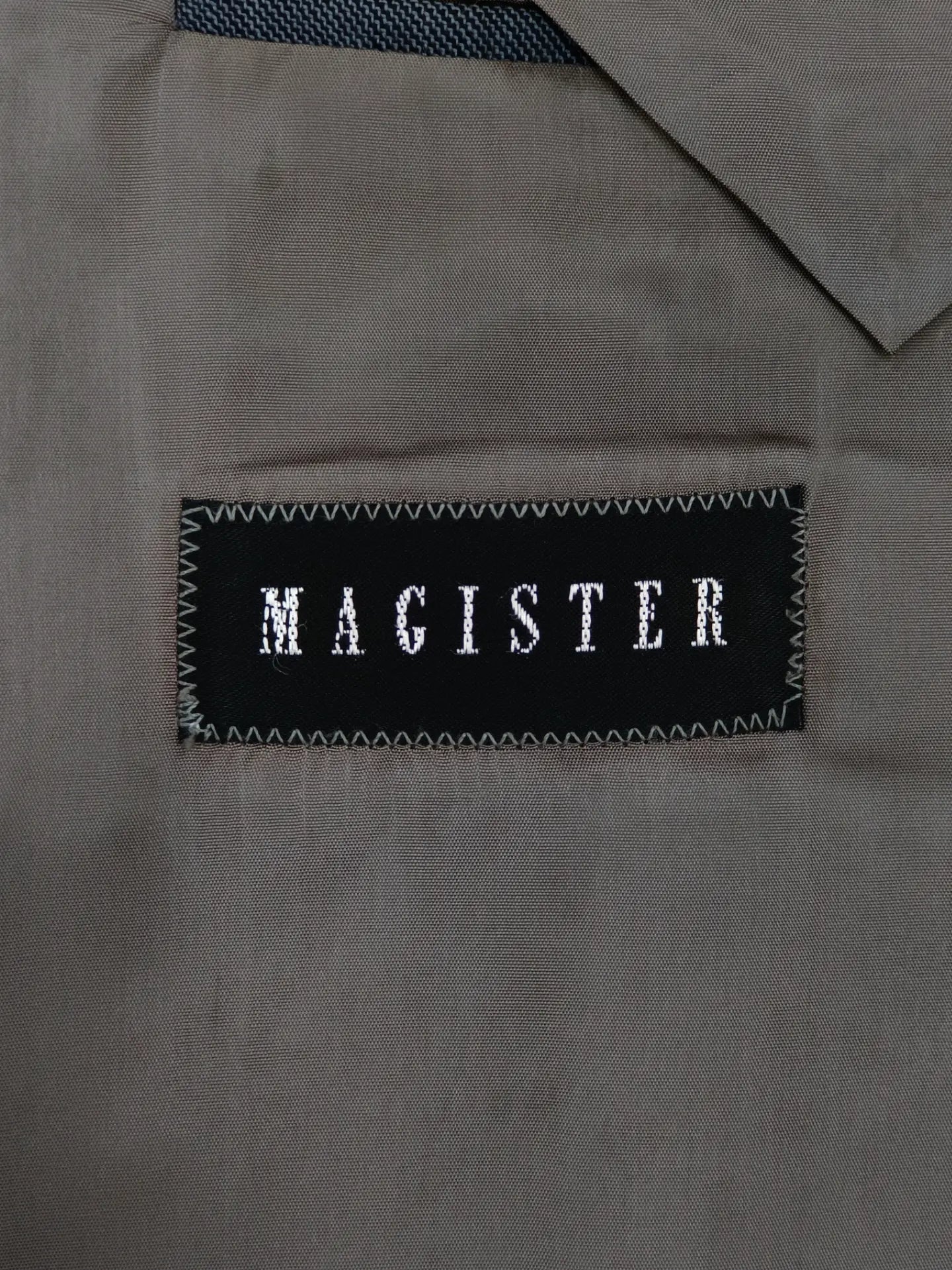 Magister - [L]
