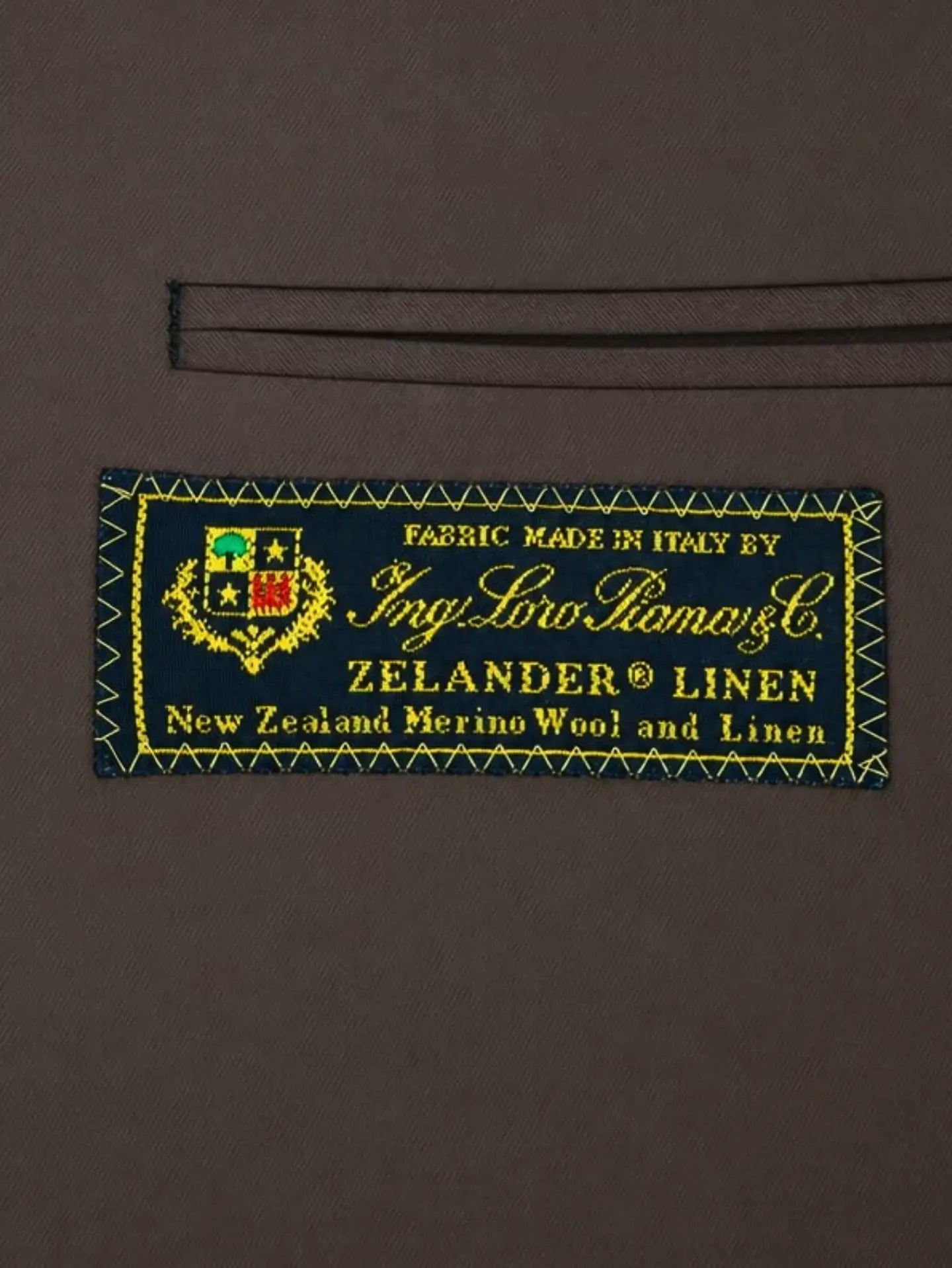 Loro Piana Linen - [L]