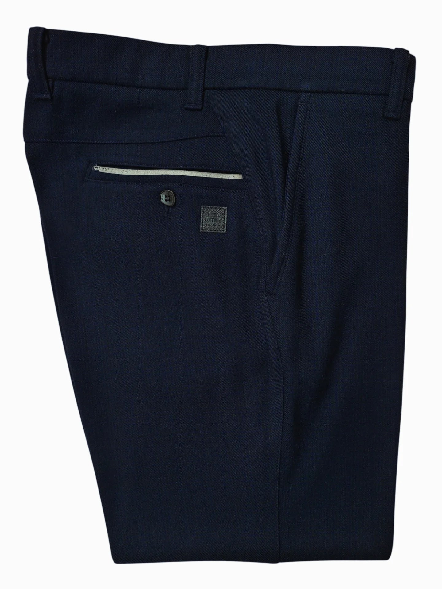 Henry Cotton's Golf - [32-33]