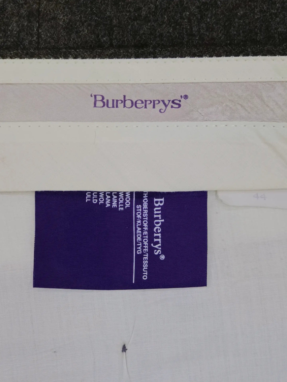 Burberry - [34-35]