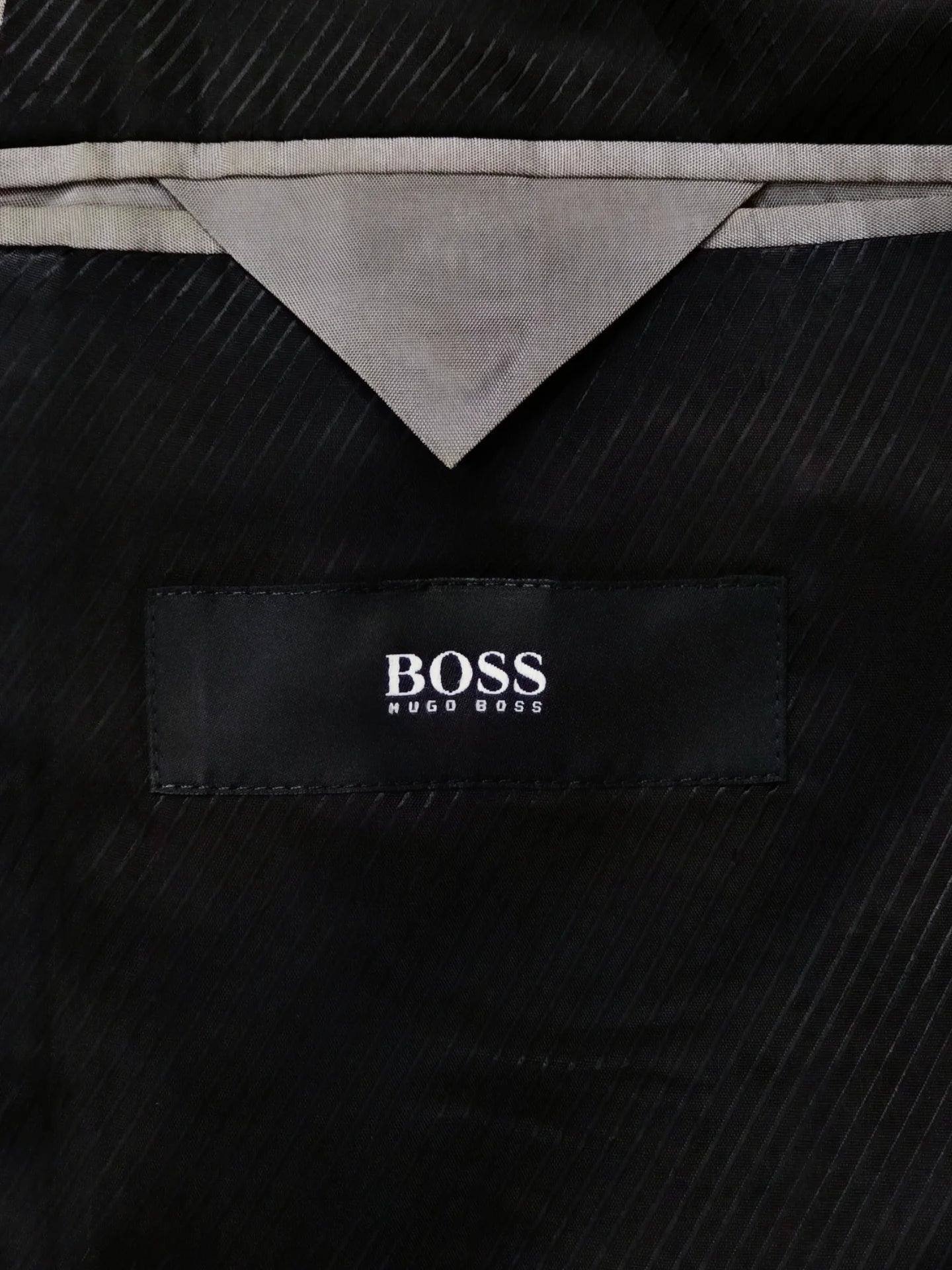 Hugo Boss - [L]