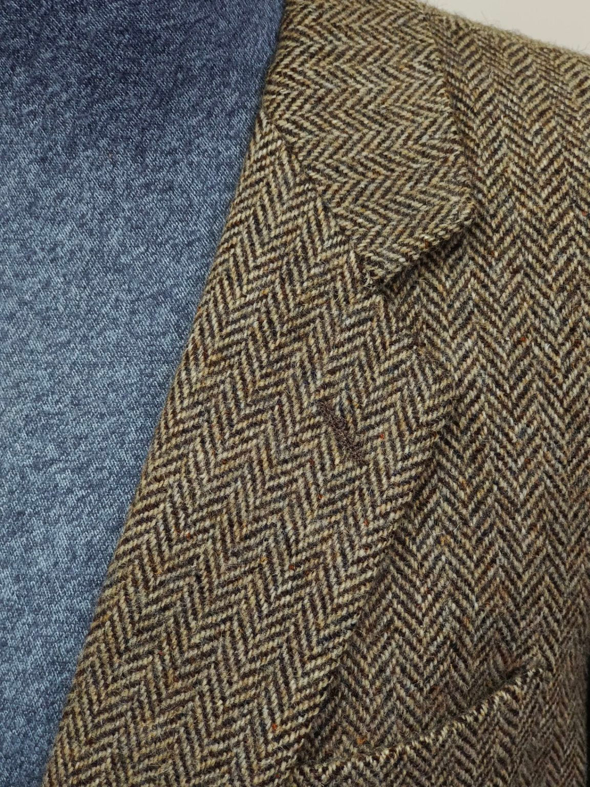 Custom Tailored - [L]