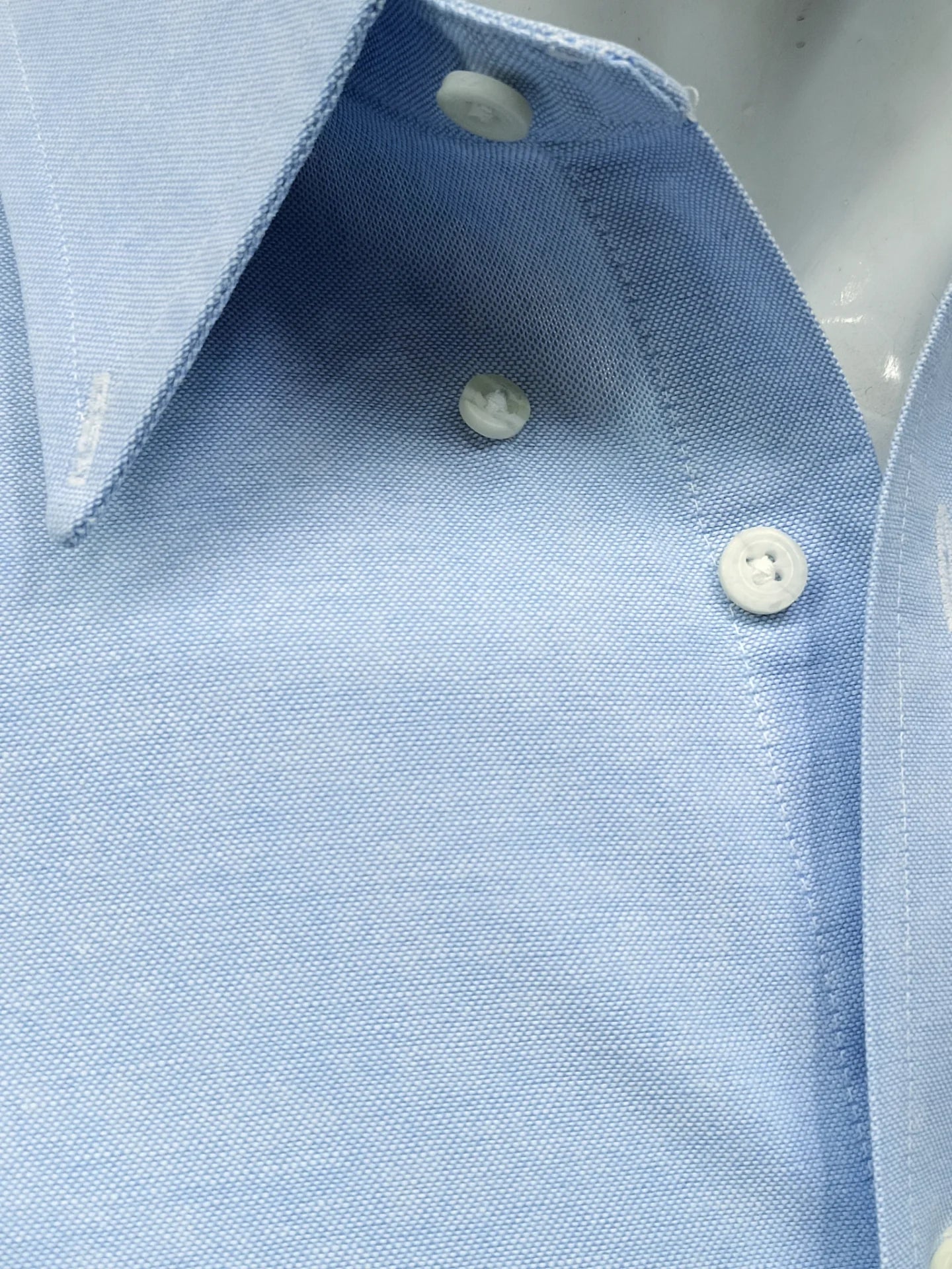 Thomas & Ashemore - [16.5]