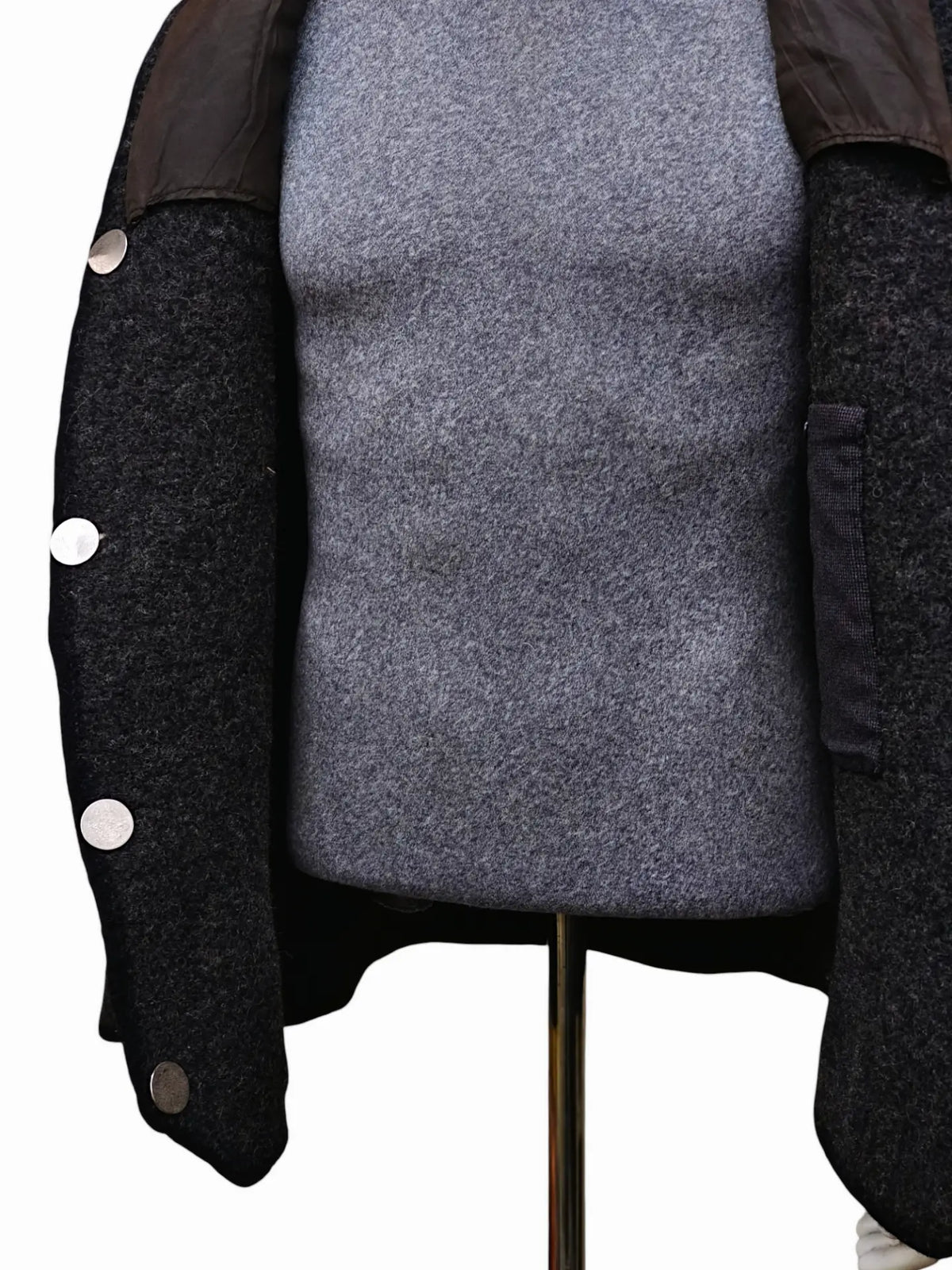 Custom Tailored - [L]