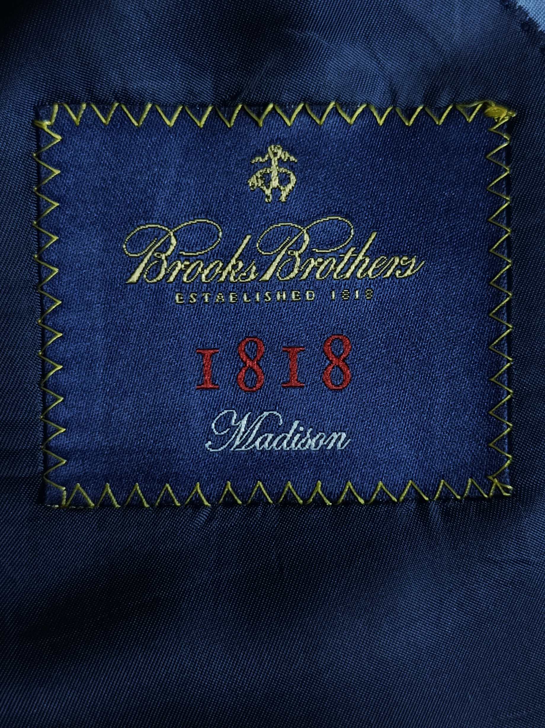 Brooks Brothers - [L]