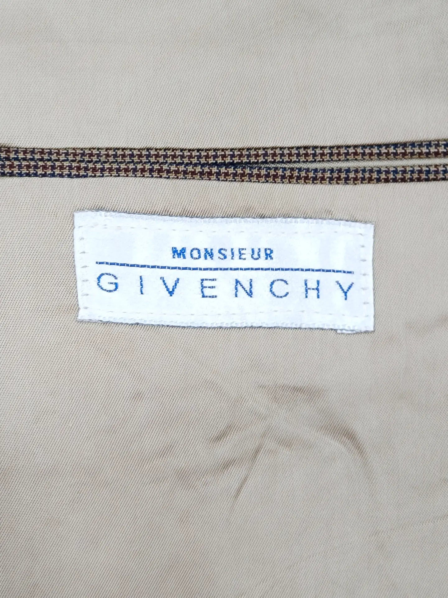 Givenchy - [XXXL]