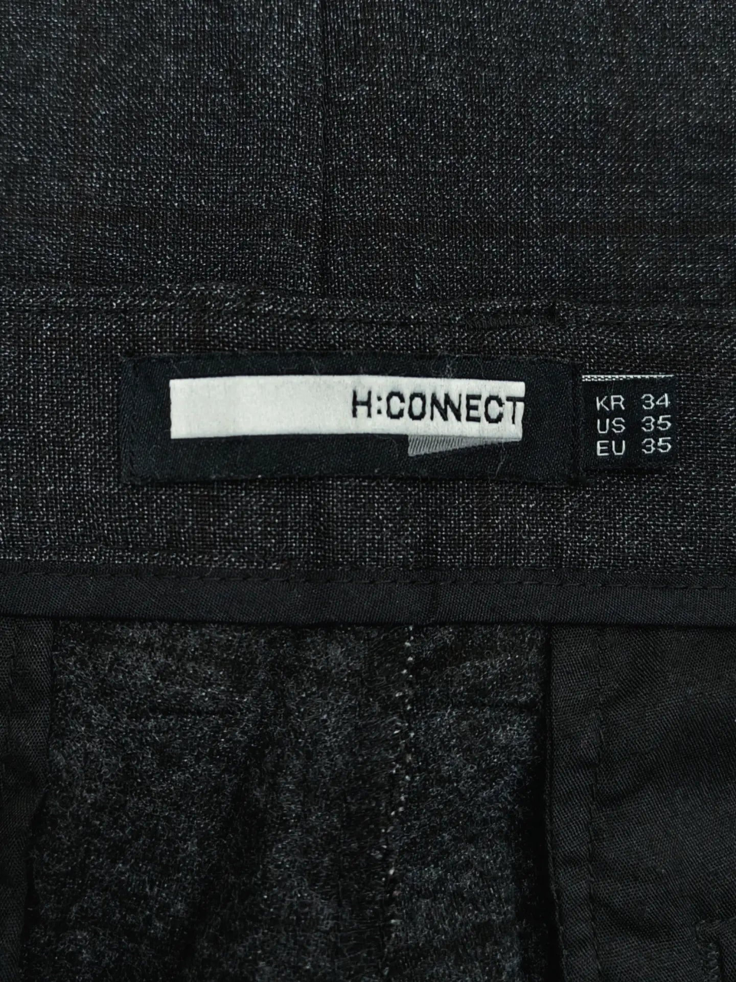 H. Connect Golf - [34-35]