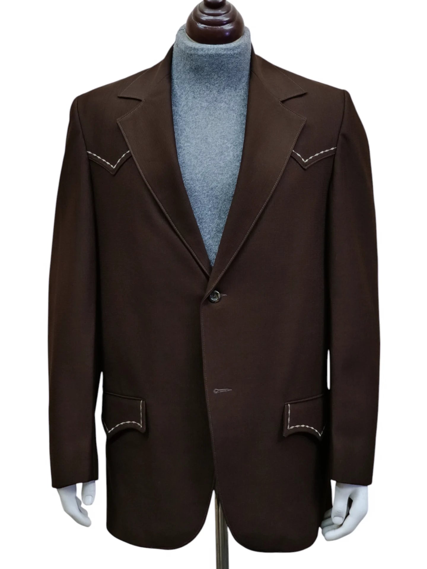 Trego's Westwear - [L]