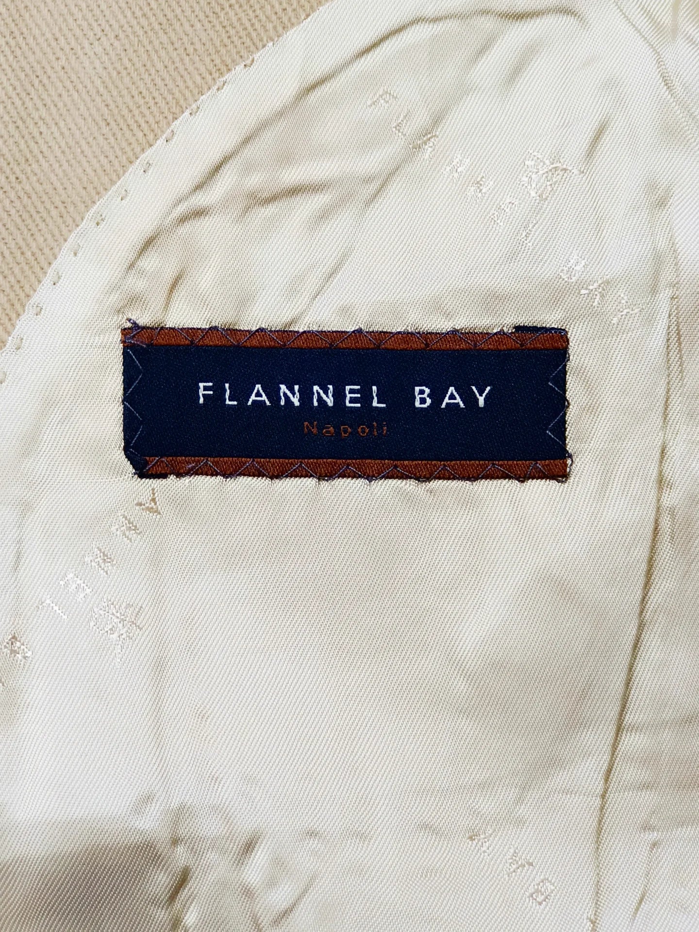 Flannel Bay - [L]