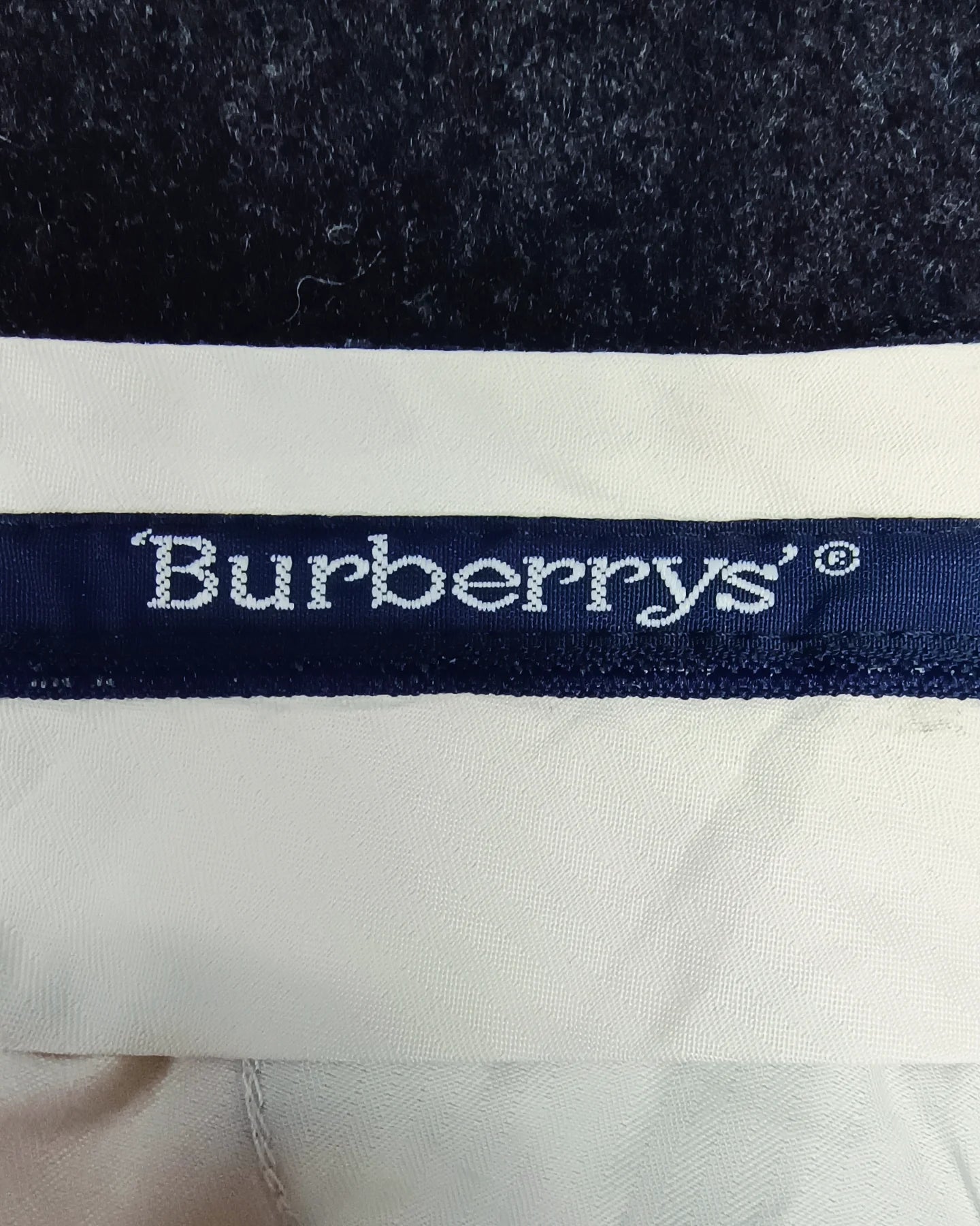 Burberry - [39-40]