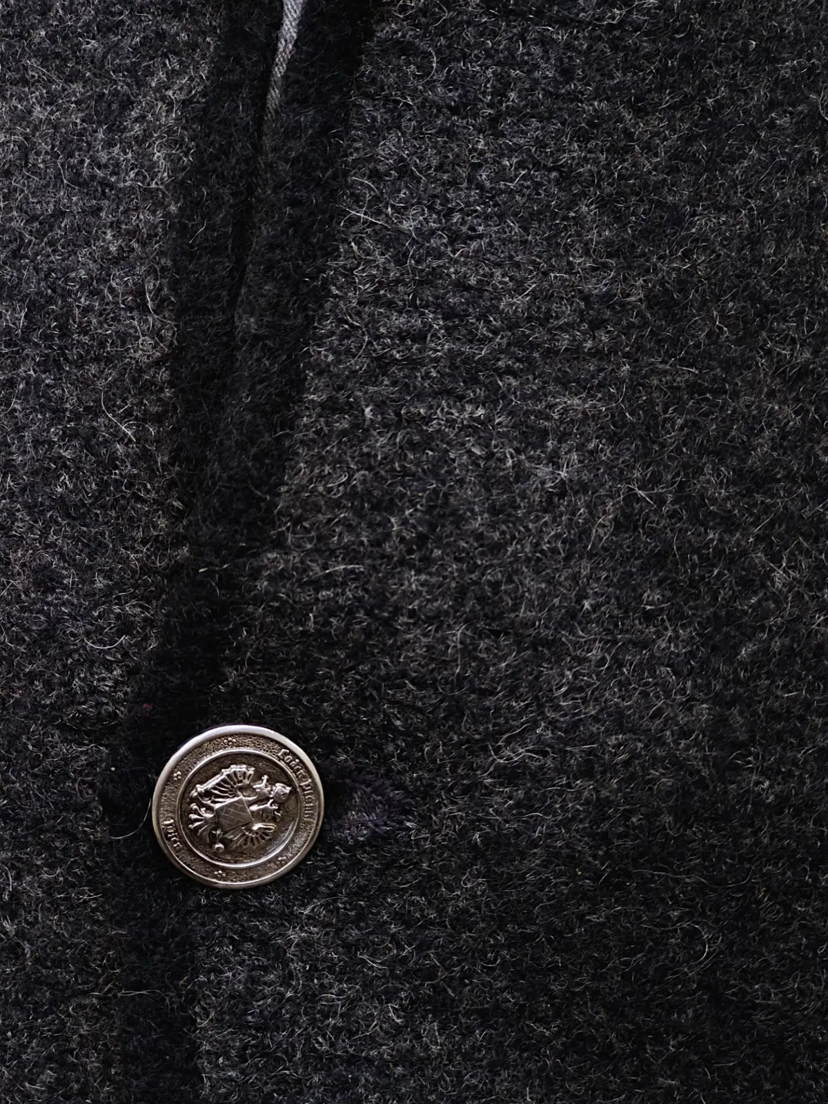 Custom Tailored - [L]