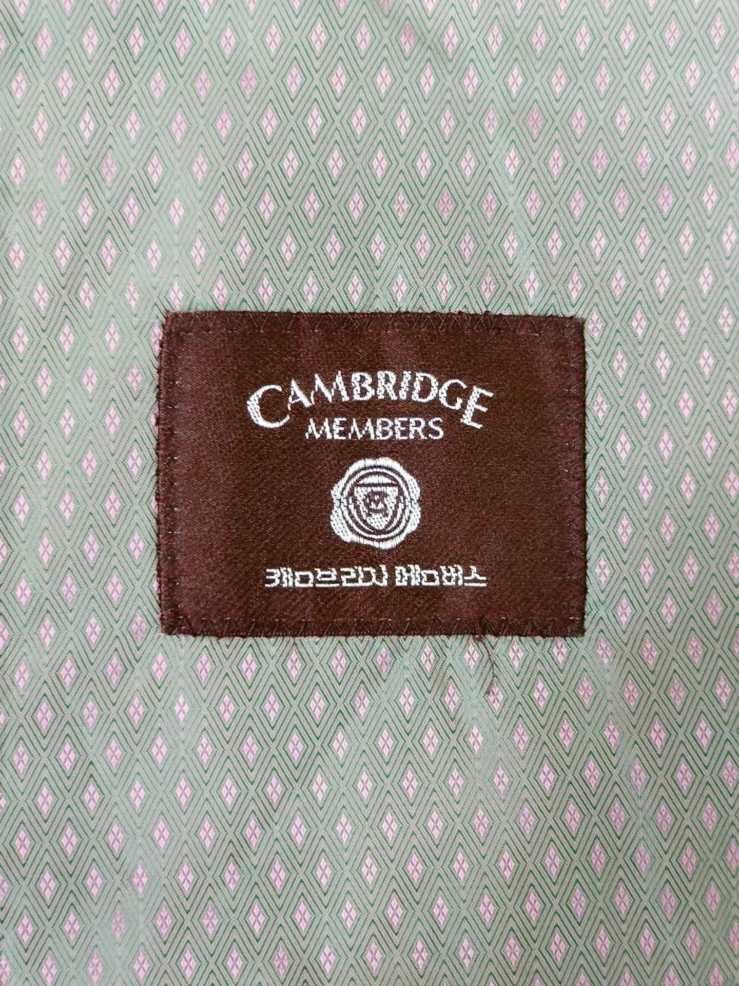 Cambridge - [L]