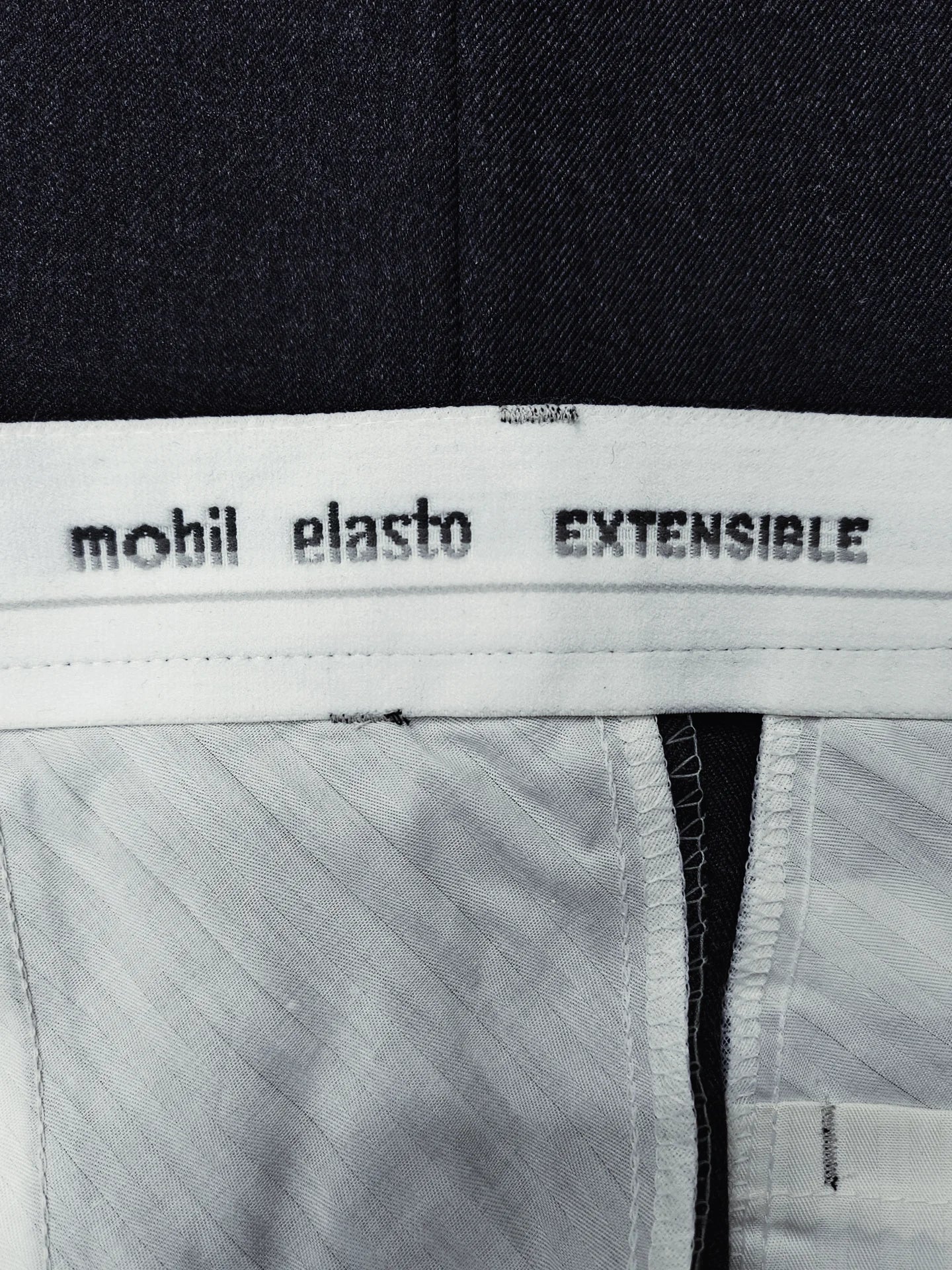 Mobil Elasto - [40-41]