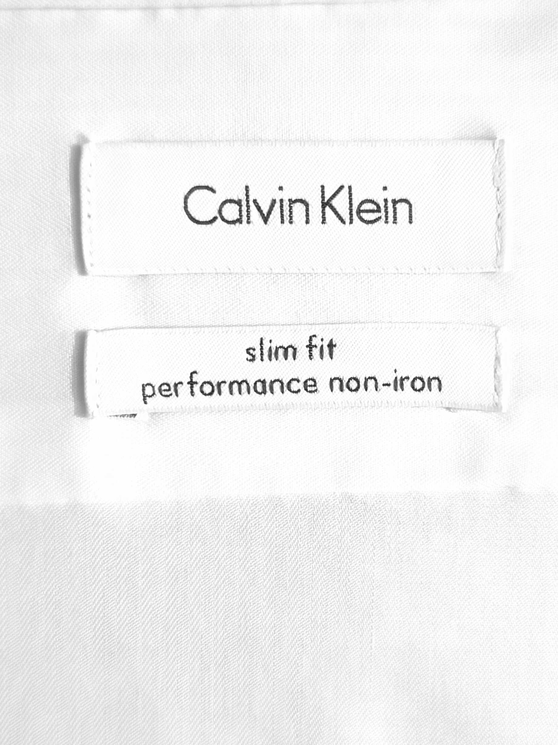 Calvin Klein - [17.5]