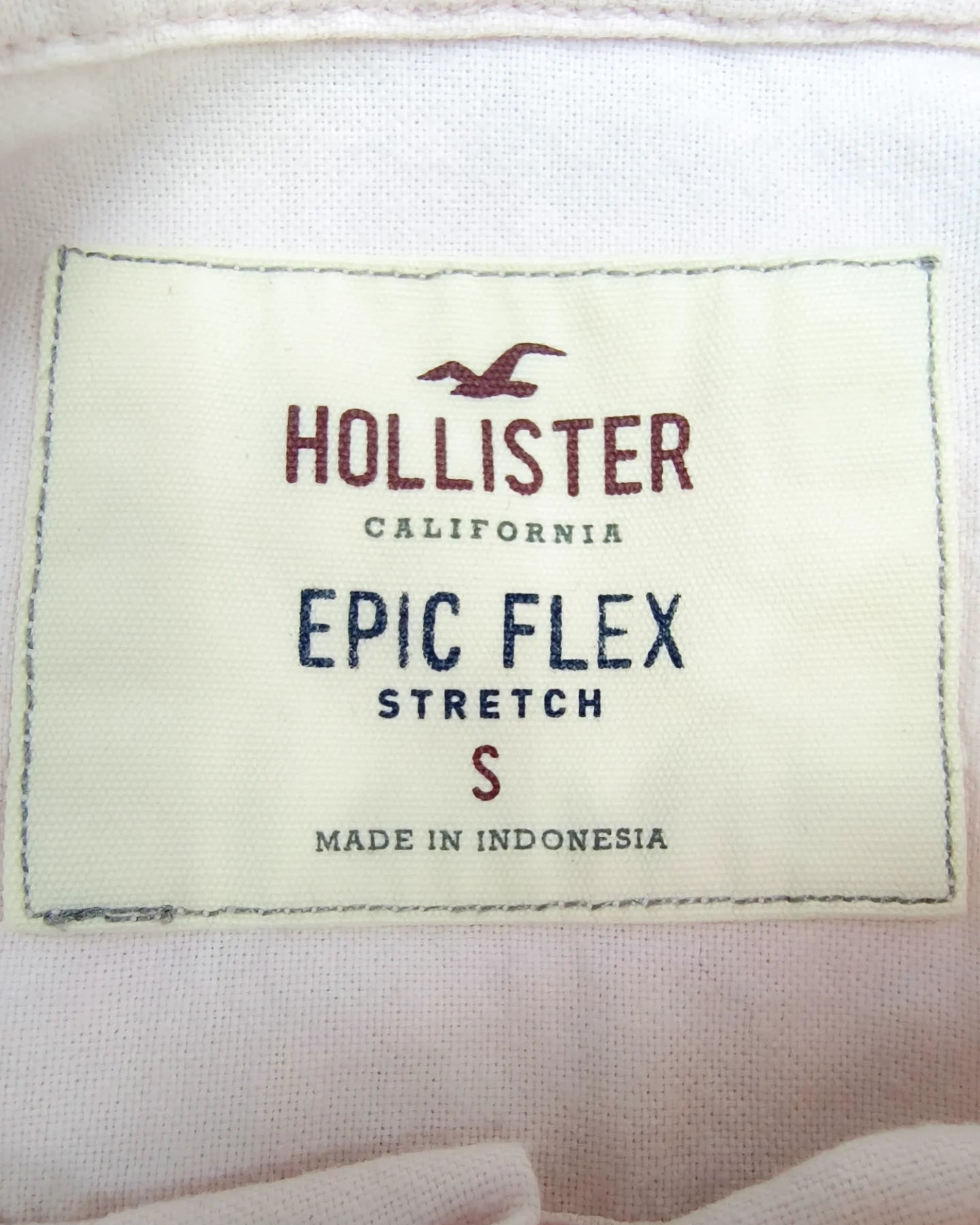 Hollister - [S]
