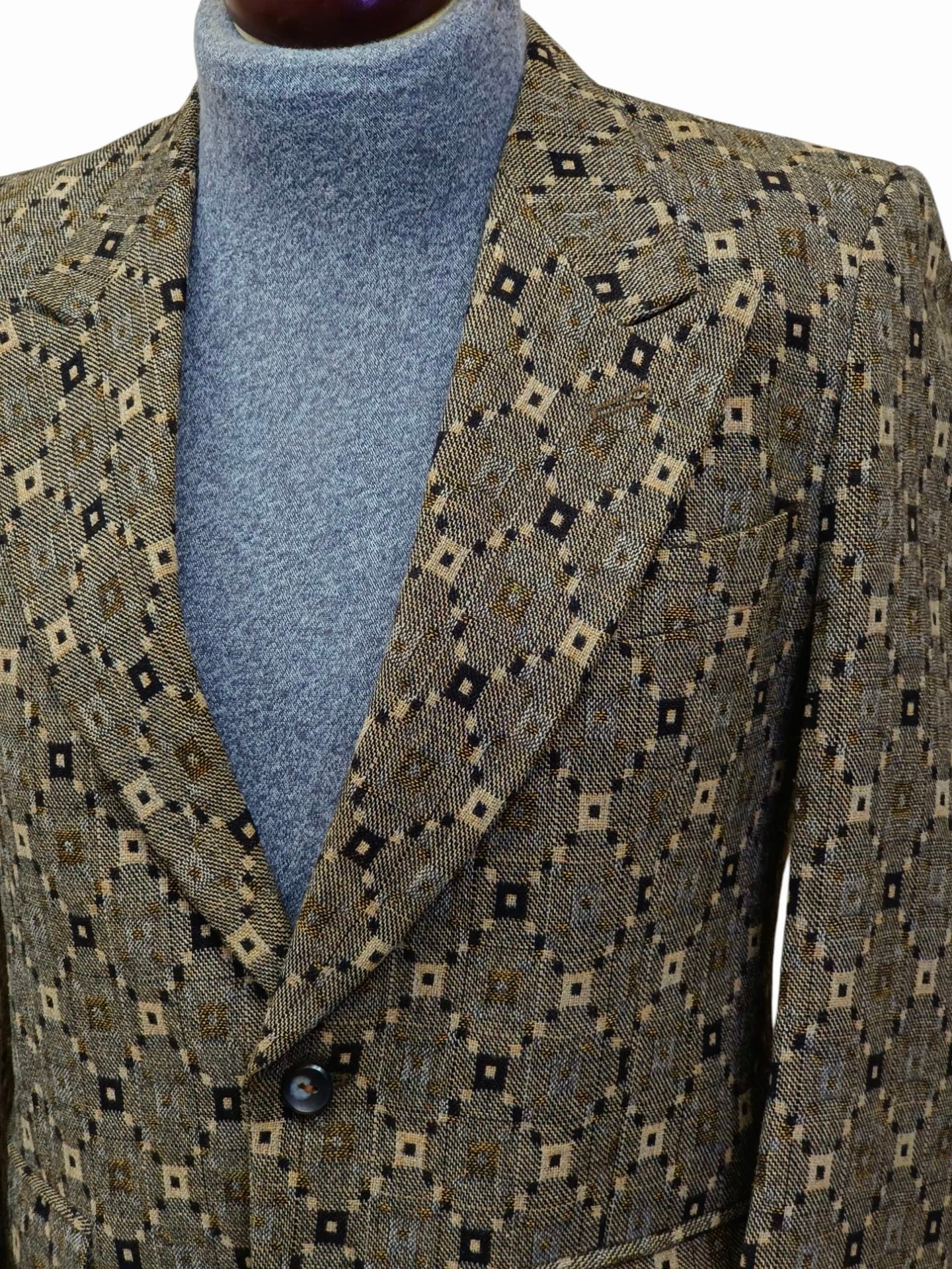 Custom Tailored - [S]